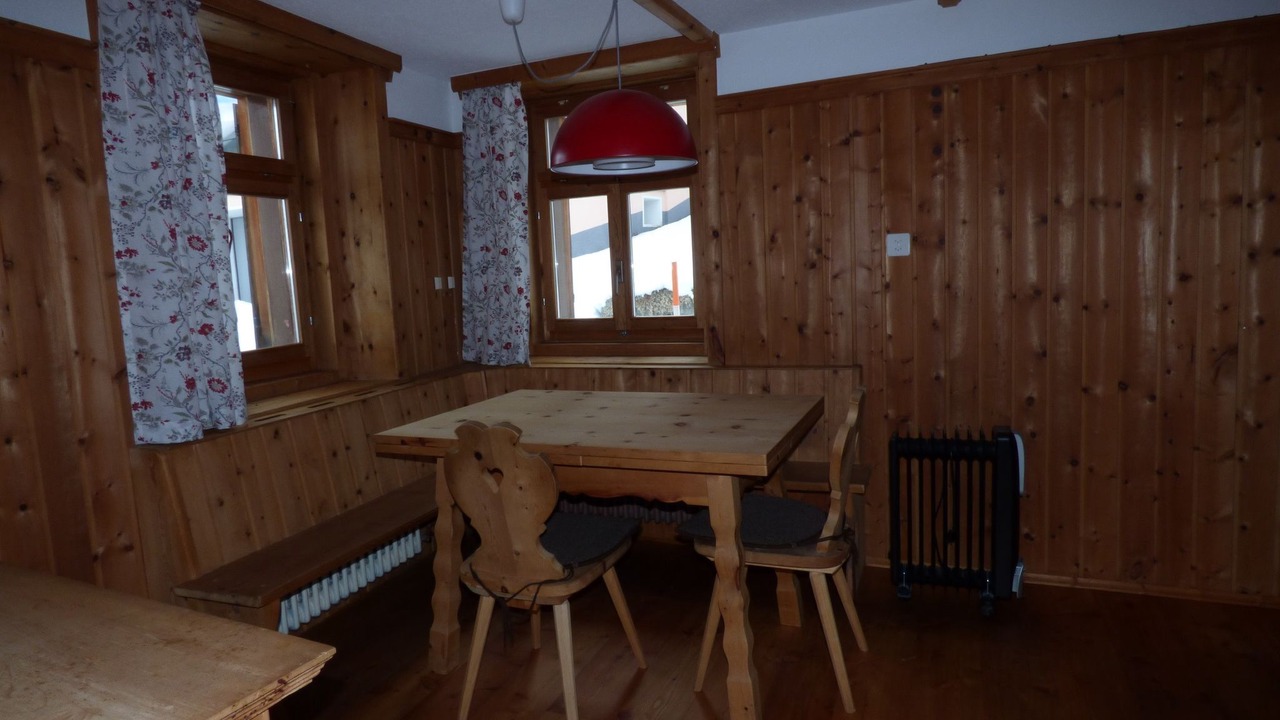 Photo of Bedroom in Tschlin