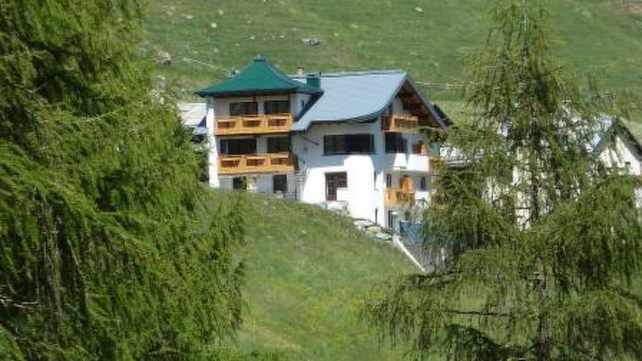 Photo of Outdoor in Ravaisch
