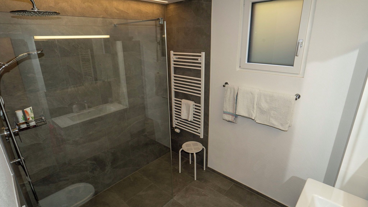 Photo of Bathroom in Ramosch