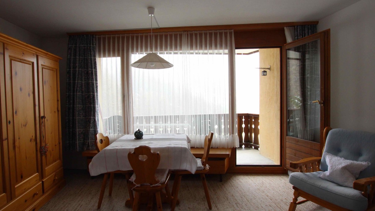 Photo of Livingroom in Tschierv
