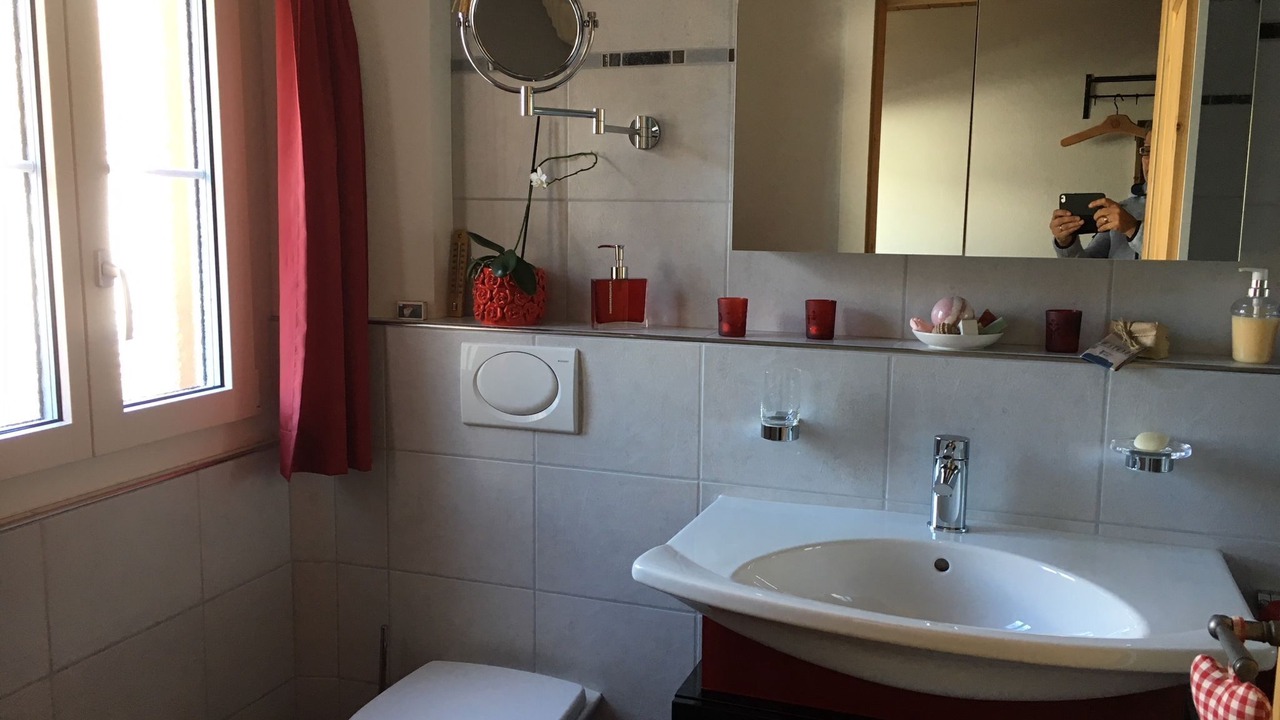 Photo of Bathroom in Sent
