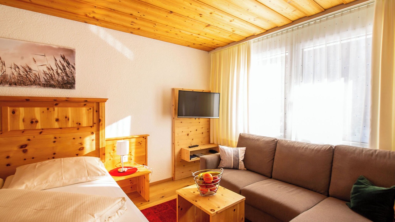 Photo of Livingroom in Ravaisch
