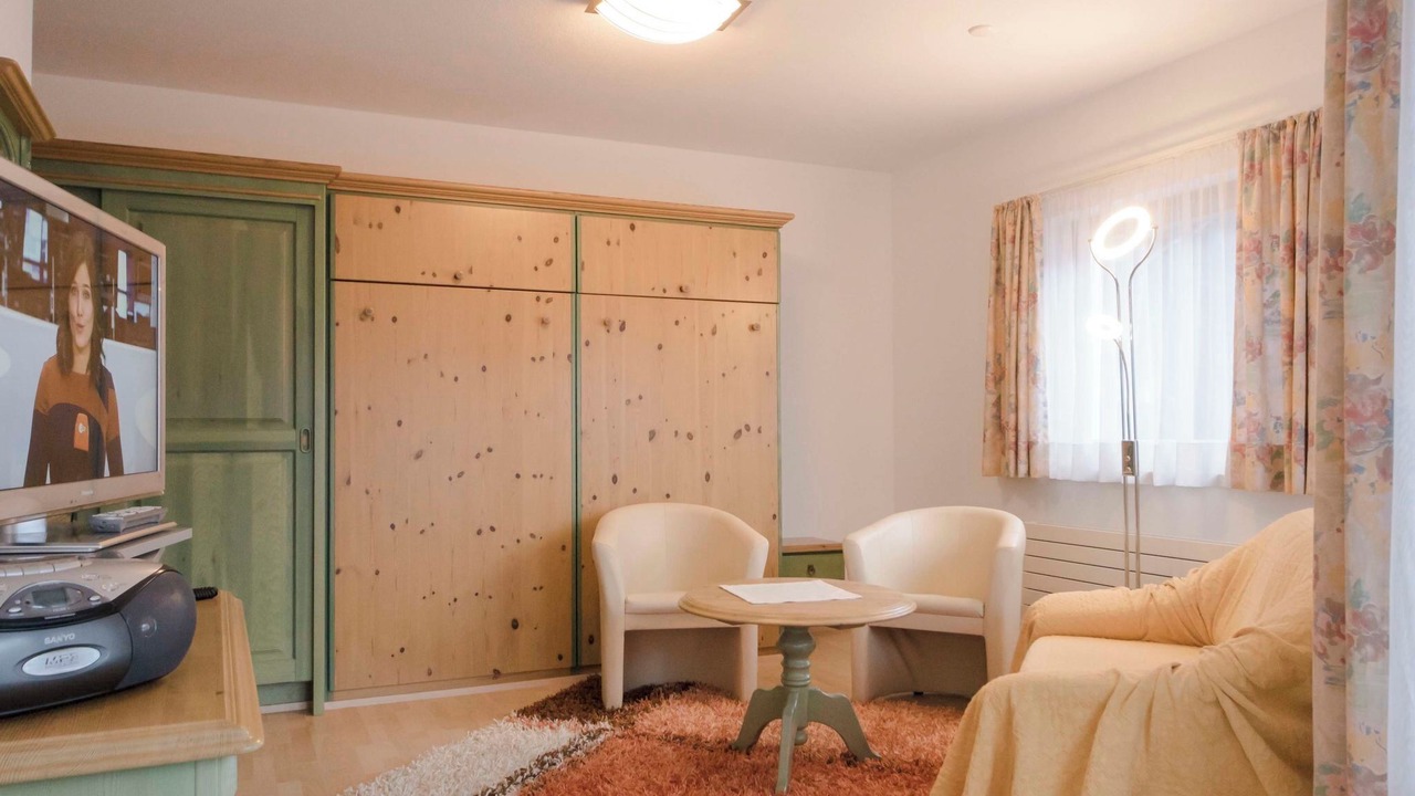 Photo of Livingroom in Ravaisch