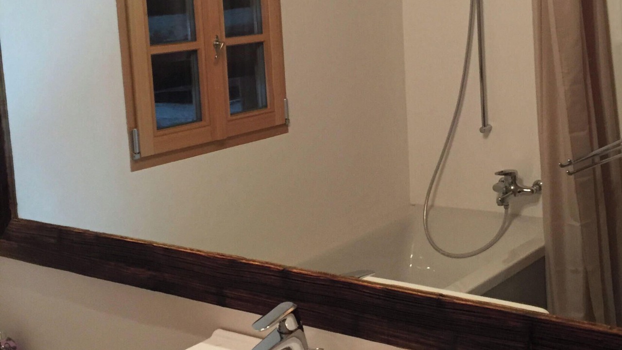 Photo of Bathroom in Vna