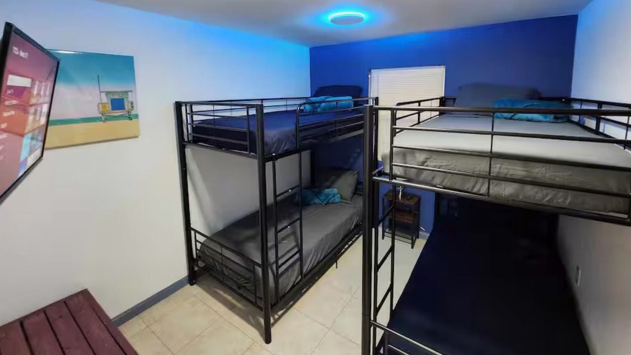 Photo of Bedroom in Central Arlington