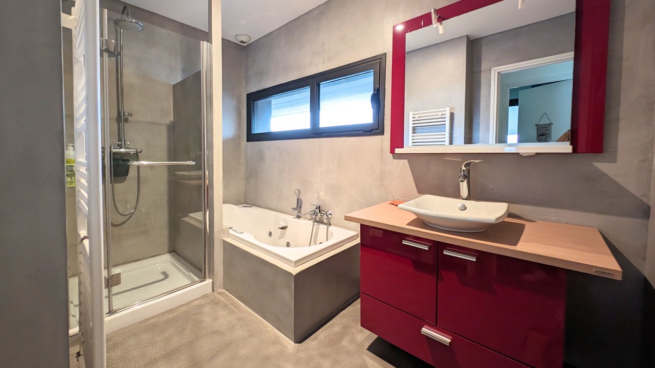 Photo of Bathroom in Saint-Andre-des-Eaux
