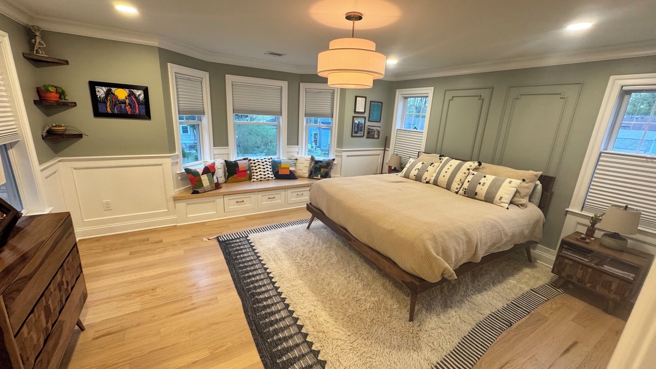 Photo of Bedroom in Maplewood
