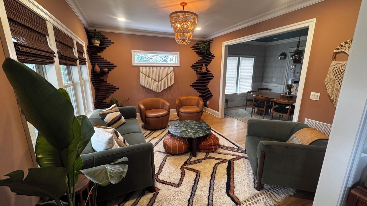 Photo of Livingroom in Maplewood