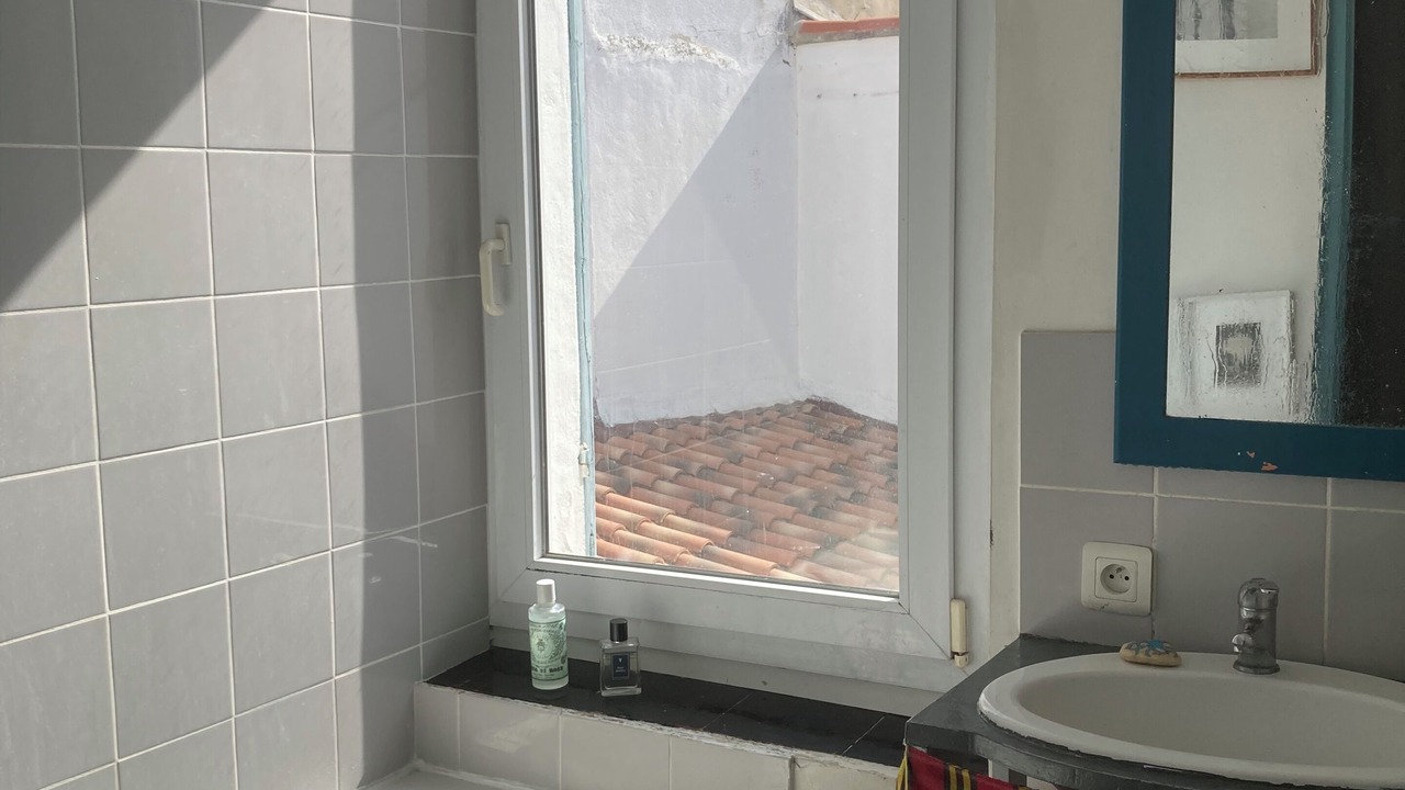 Photo of Bathroom in 7th Arrondissement