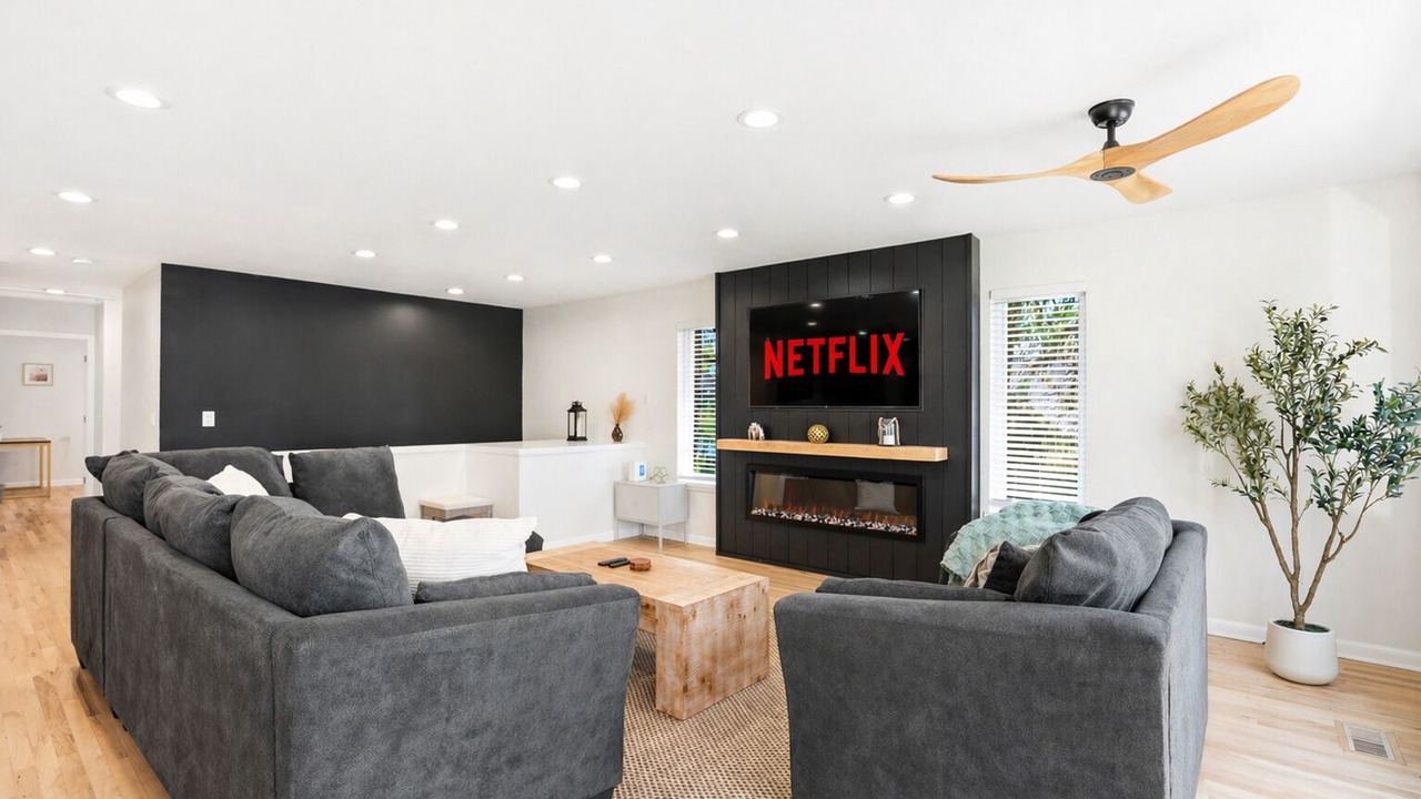 Photo of Livingroom in Lake Orion