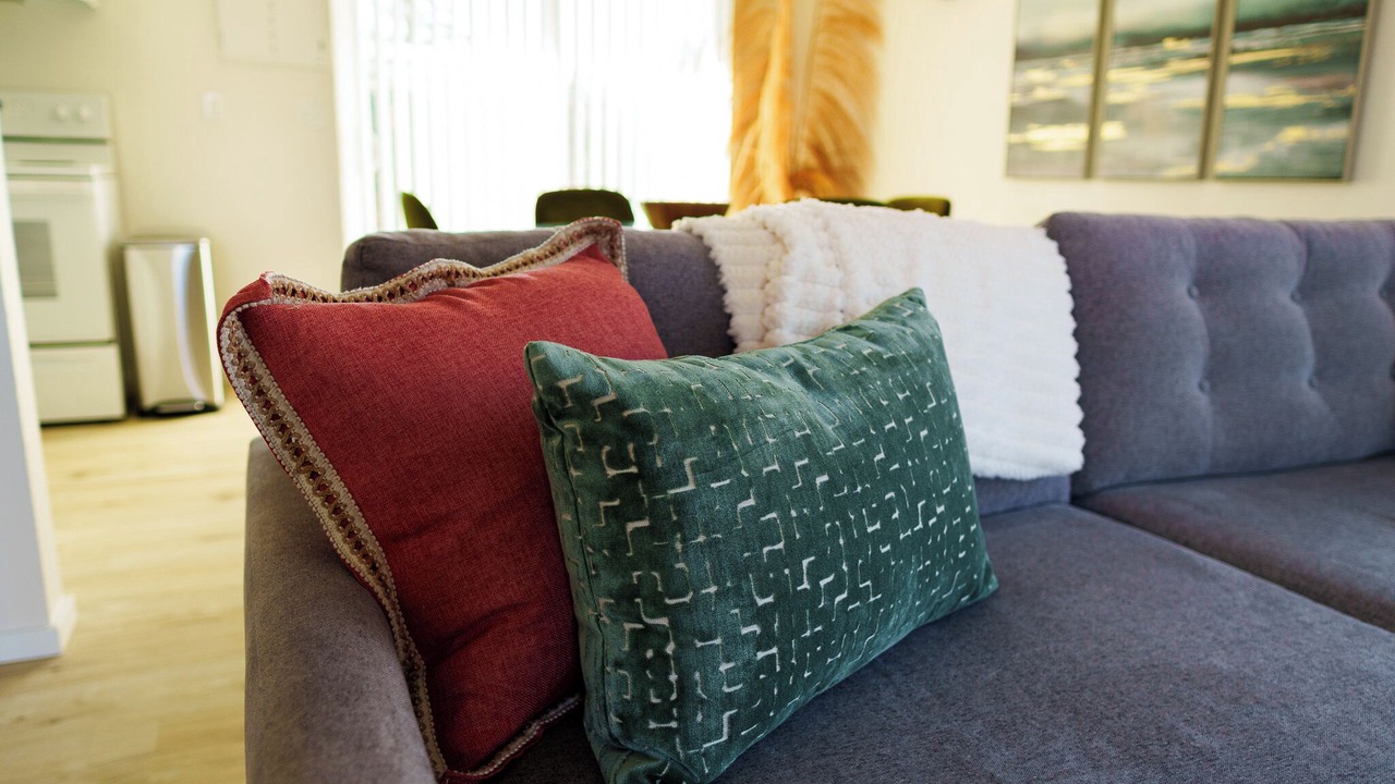 Photo of Livingroom in Tri-Cities