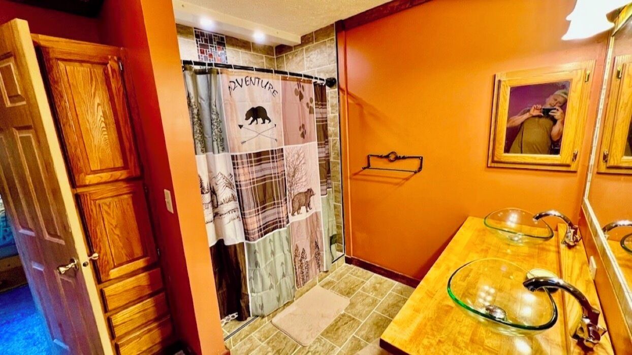 Photo of Bathroom in Harpers Ferry