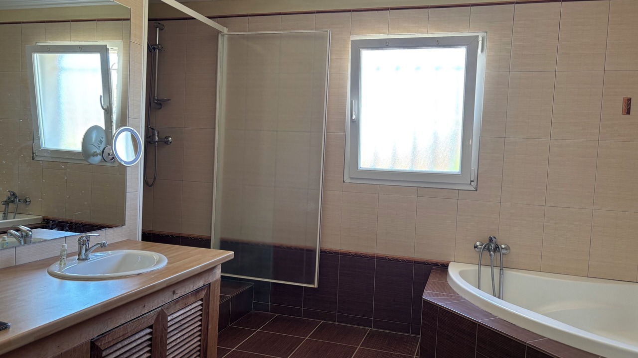 Photo of Bathroom in Mons