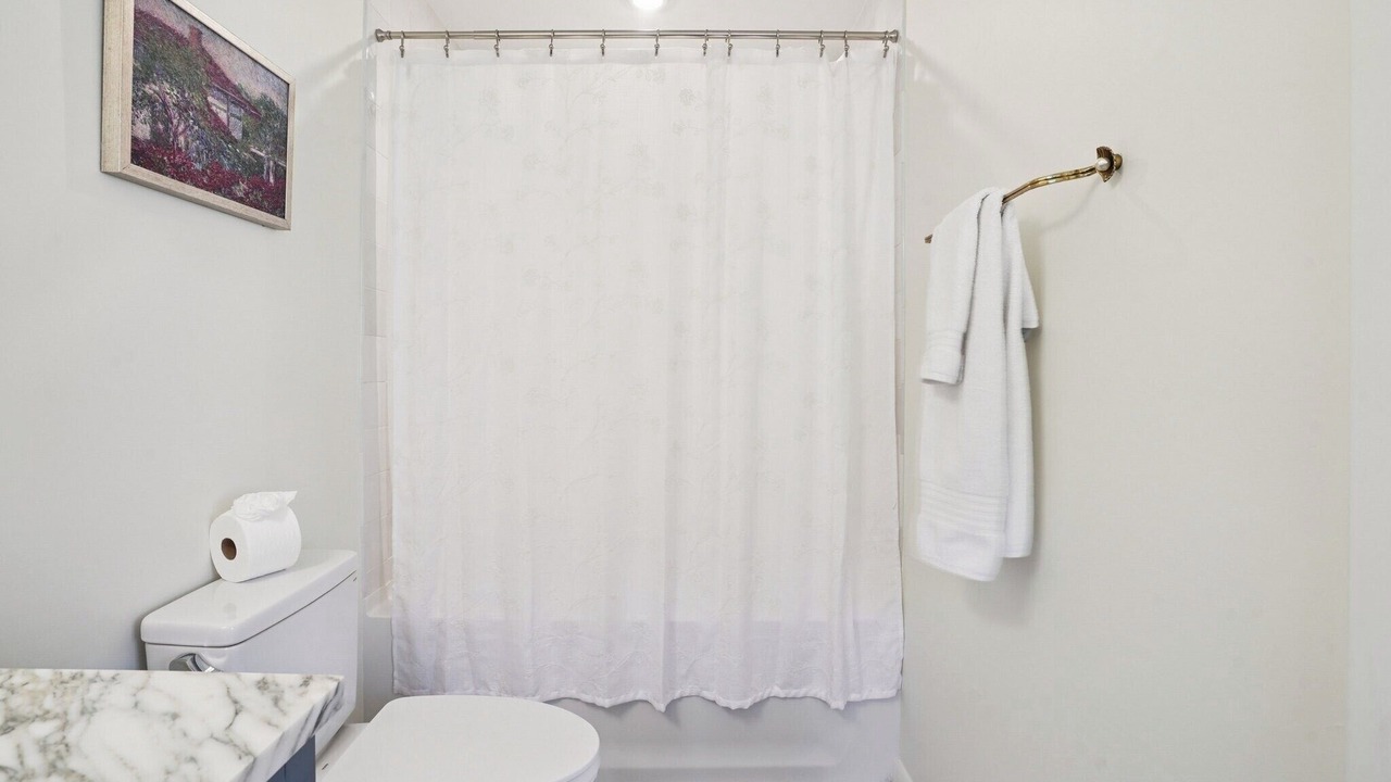 Photo of Bathroom in West Meade