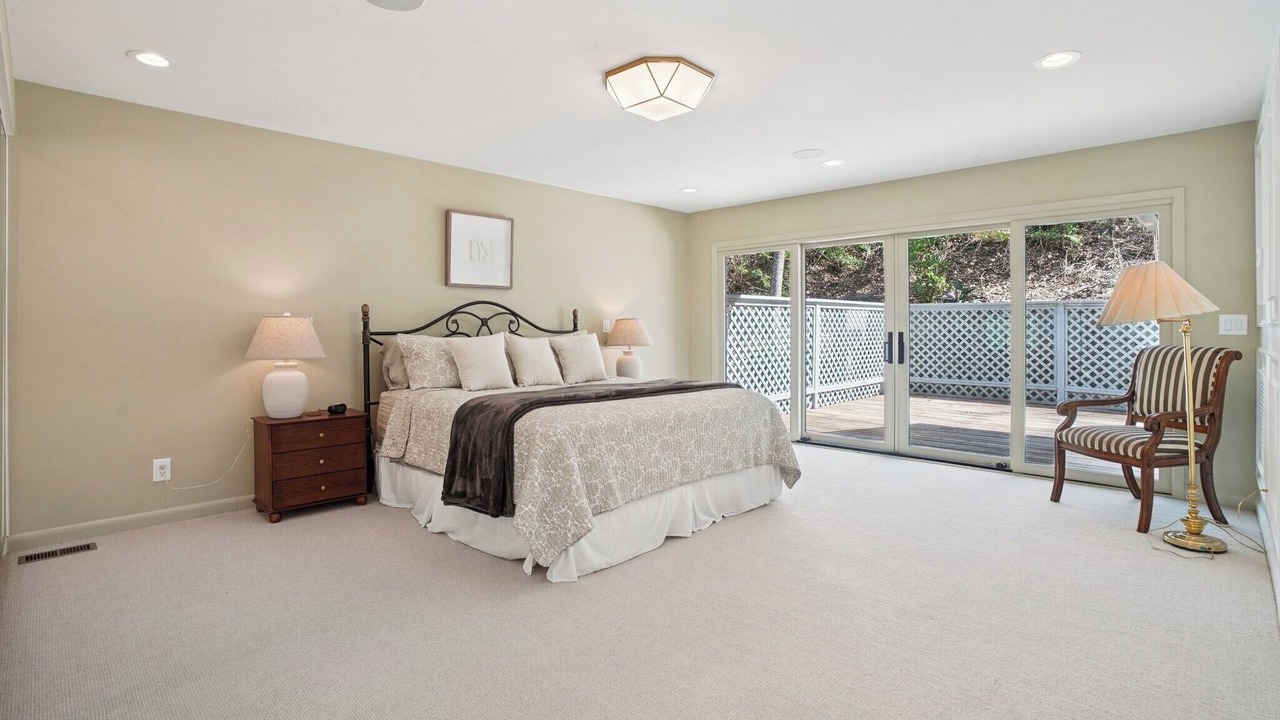 Photo of Bedroom in West Meade