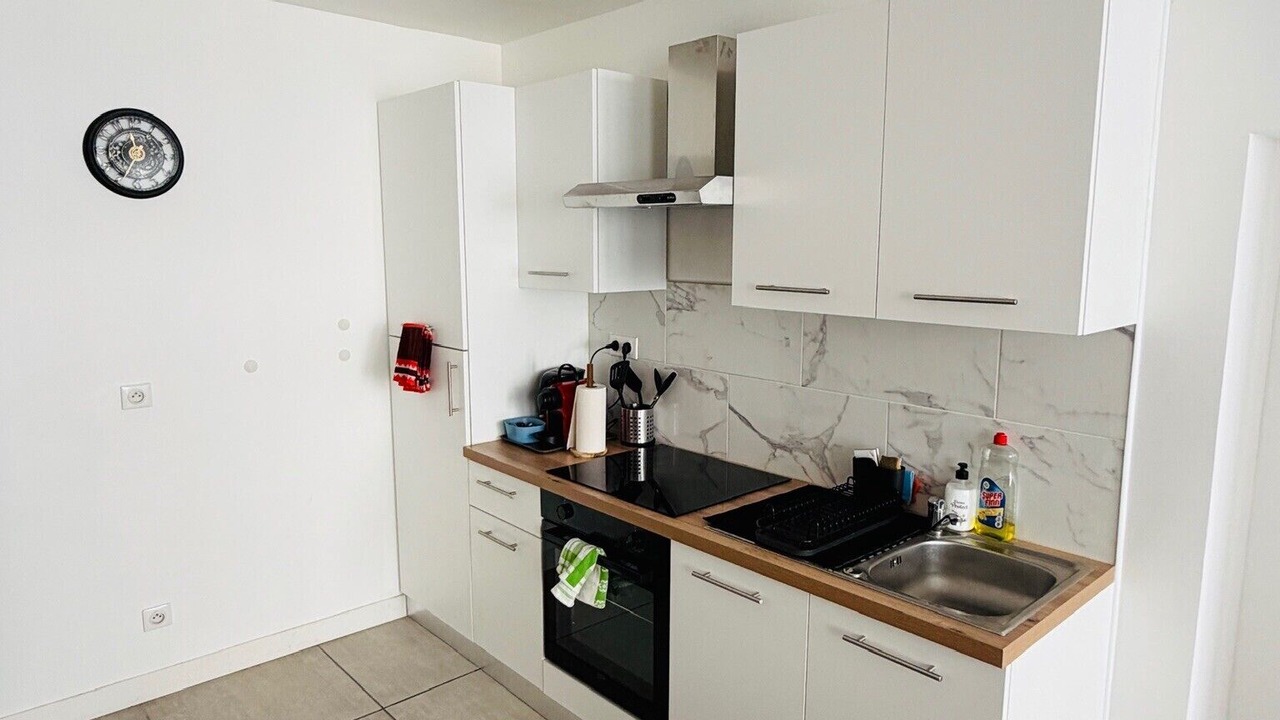 Photo of Kitchen in Neuilly-Saint-Front