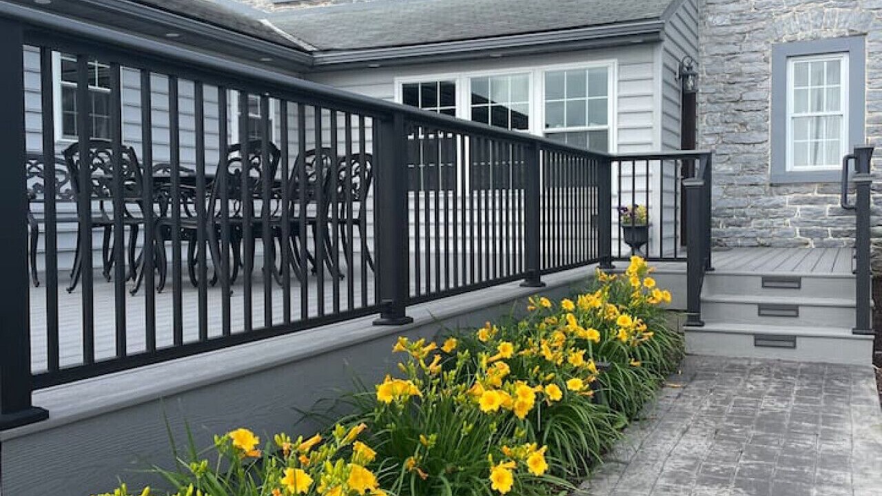 Photo of Patio Balcony in Leacock-Leola-Bareville