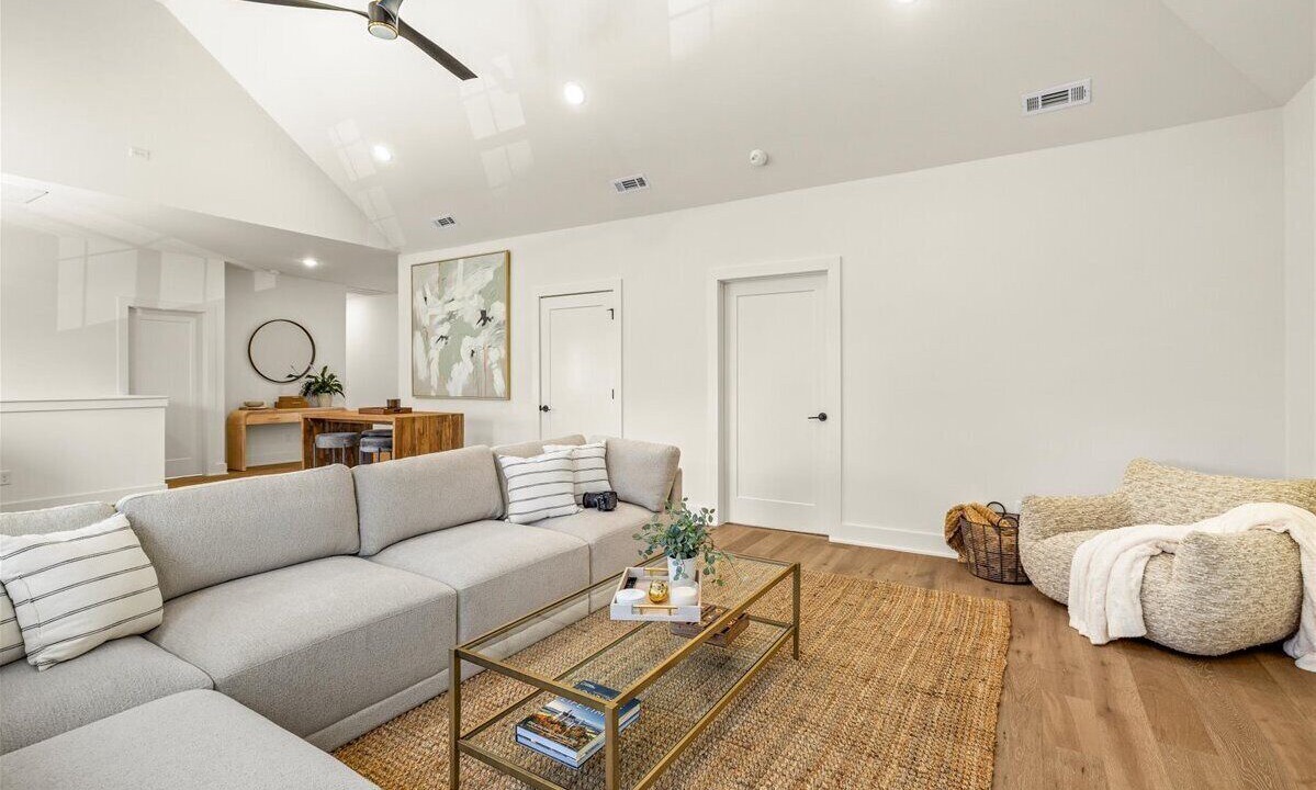 Photo of Livingroom in Bentonville