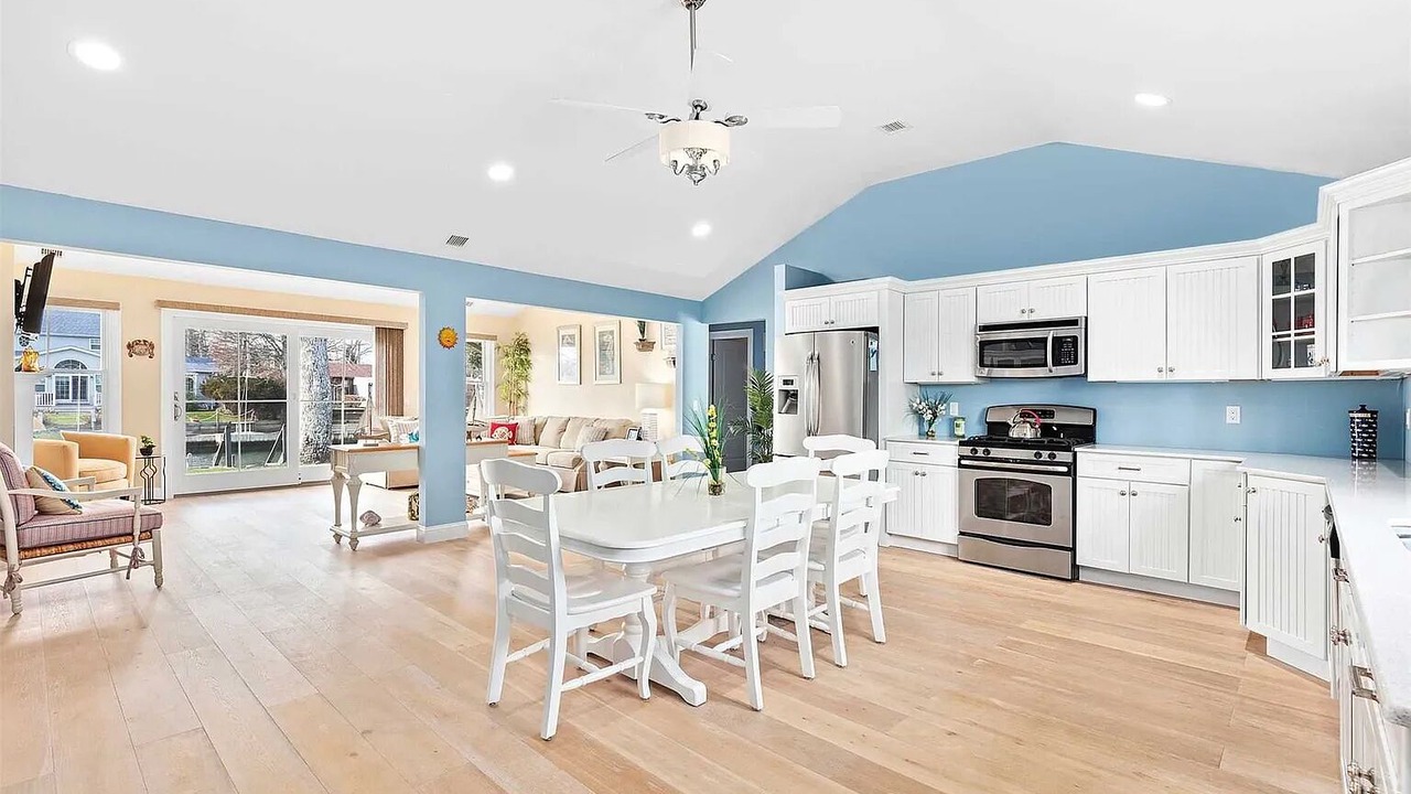 Photo of Kitchen in East Quogue