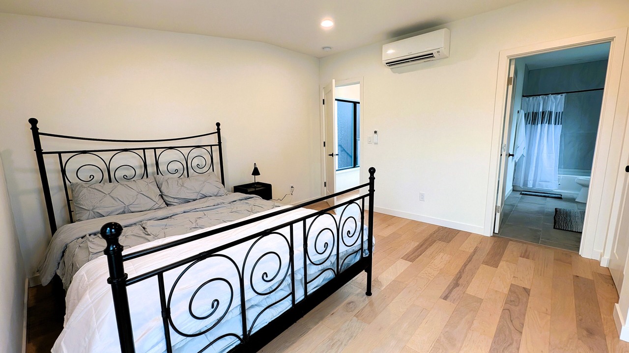 Photo of Bedroom in West End