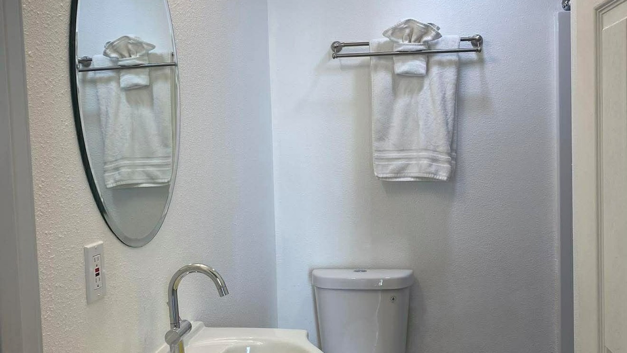 Photo of Bathroom in Lakeland North
