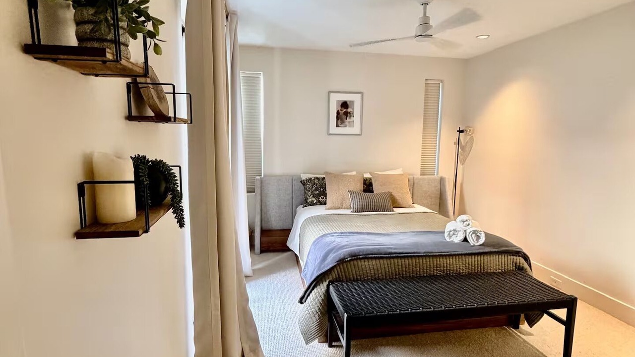 Photo of Bedroom in Oak Lawn