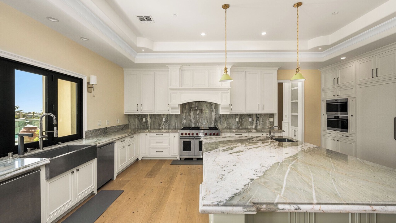 Photo of Kitchen in Newport Coast