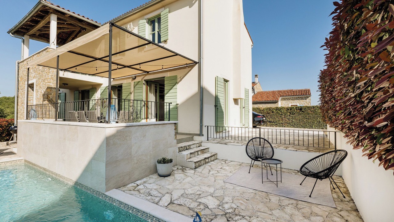 Photo of Outdoor in Baredine