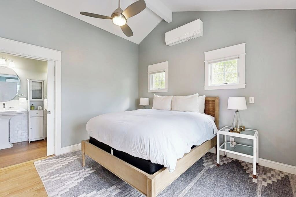 Photo of Bedroom in Edgecomb