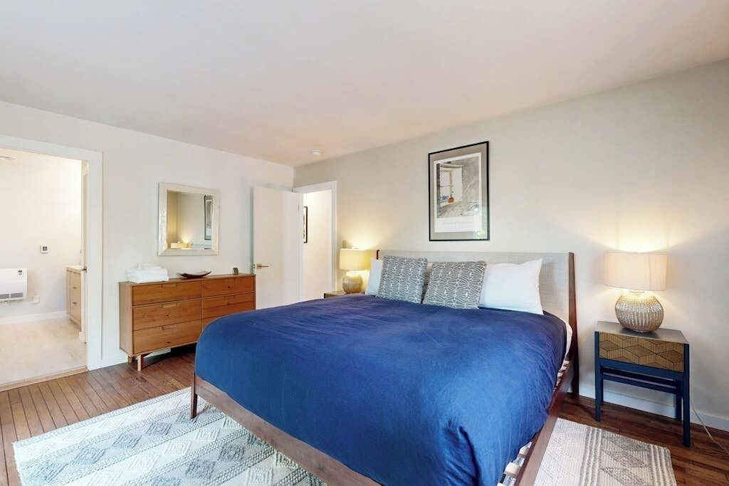 Photo of Bedroom in Cushing