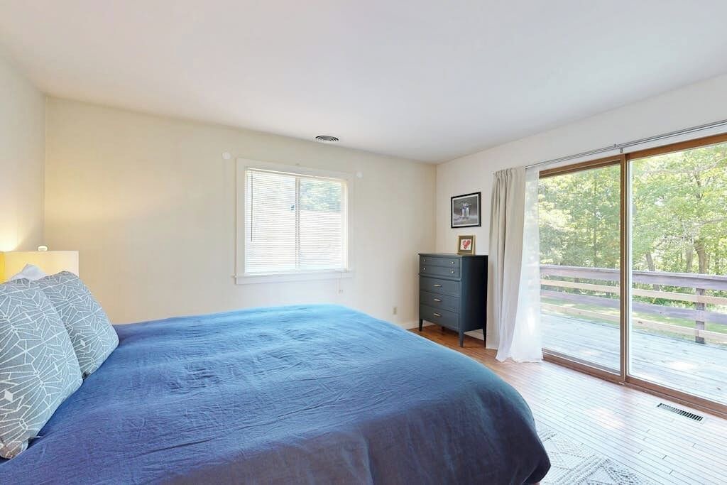 Photo of Bedroom in Cushing