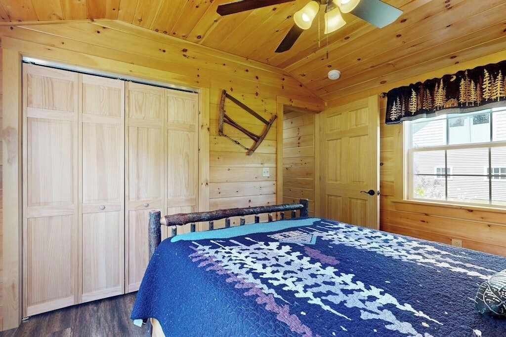 Photo of Bedroom in East Sullivan