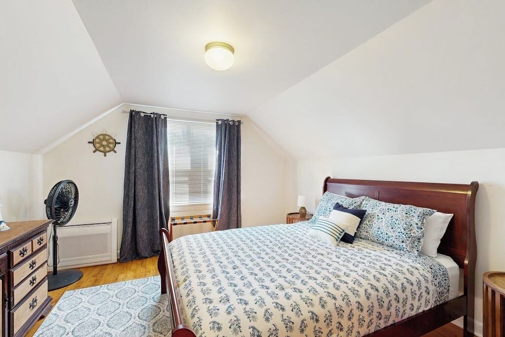 Photo of Bedroom in Winter Harbor