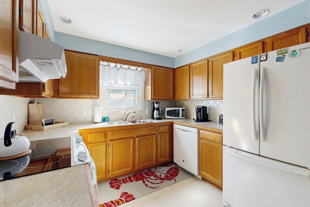 Photo of Kitchen in Winter Harbor