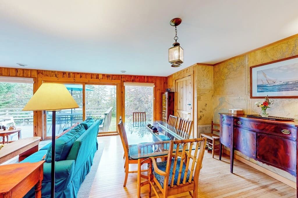 Photo of Livingroom in Southwest Harbor