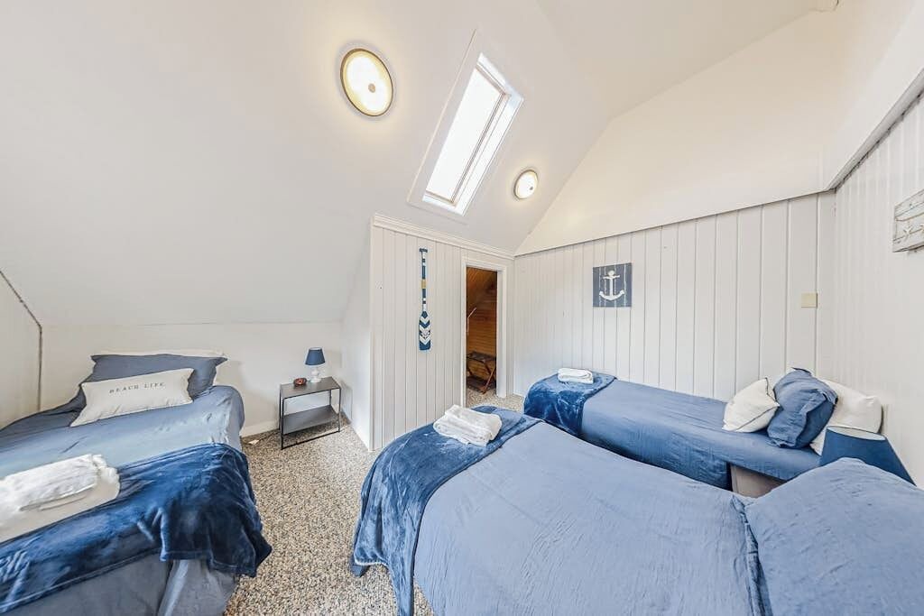 Photo of Bedroom in Lamoine
