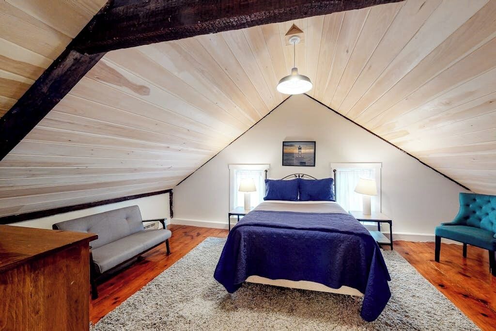 Photo of Bedroom in Castine