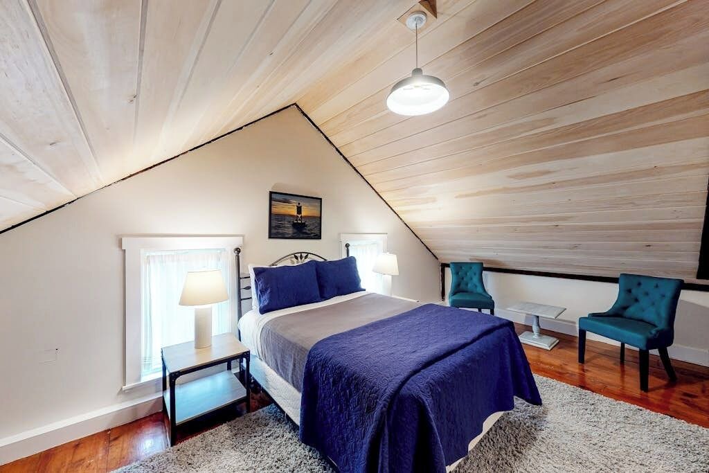 Photo of Bedroom in Castine