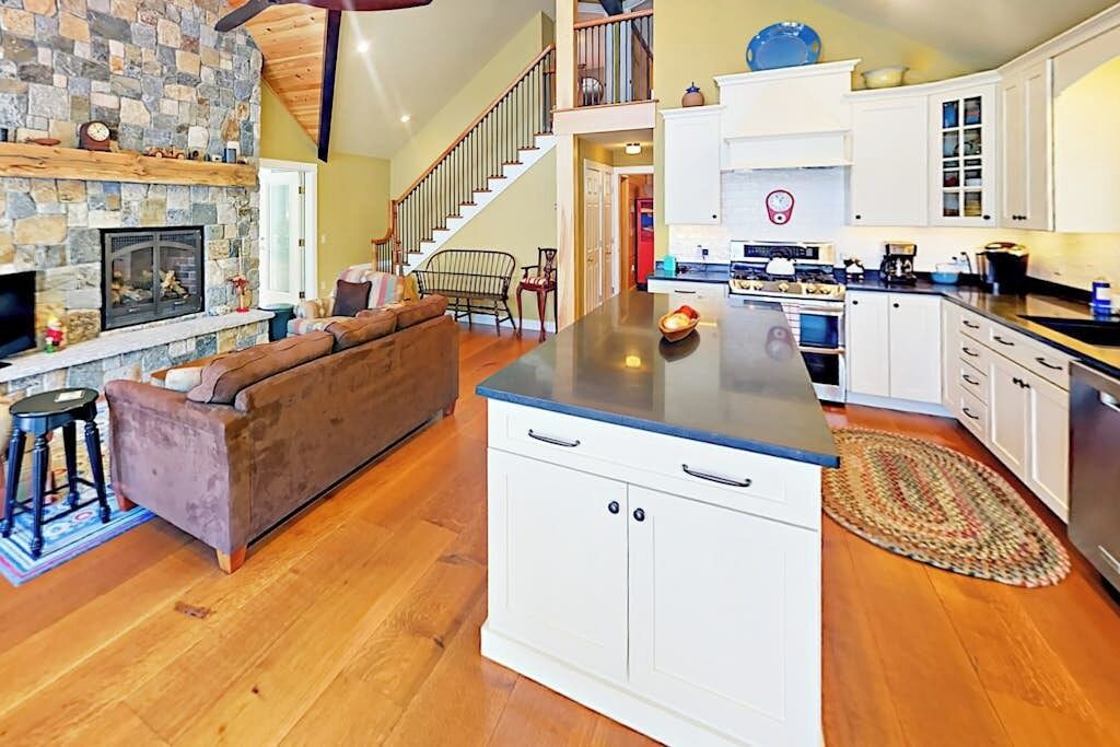 Photo of Kitchen in Lamoine Beach