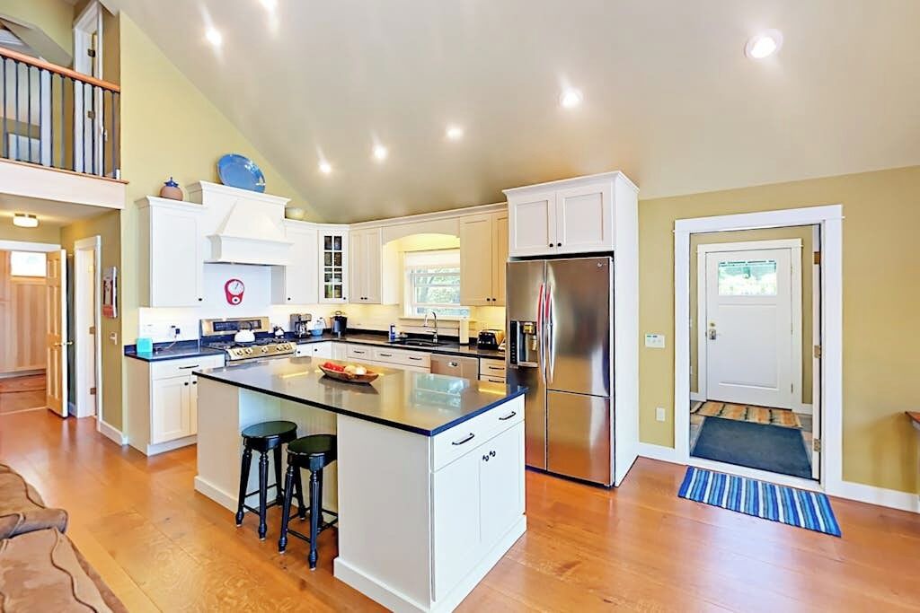 Photo of Kitchen in Lamoine Beach