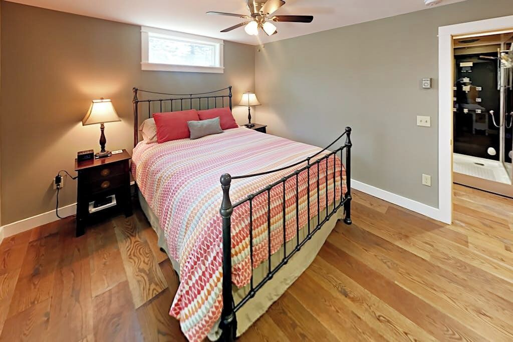 Photo of Bedroom in Lamoine Beach