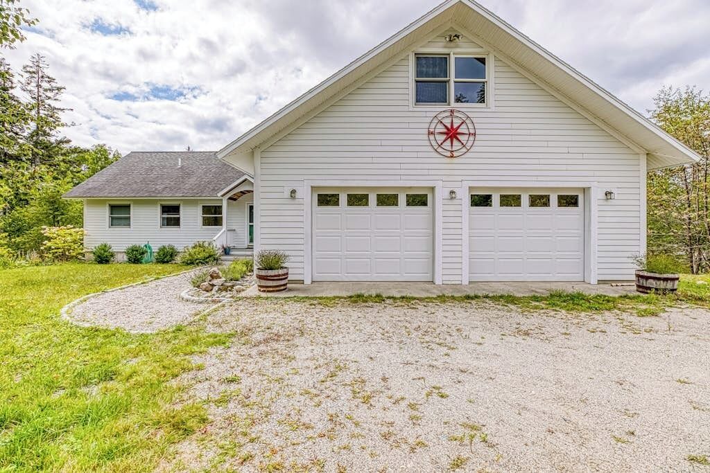 Photo of Outdoor in Seal Cove