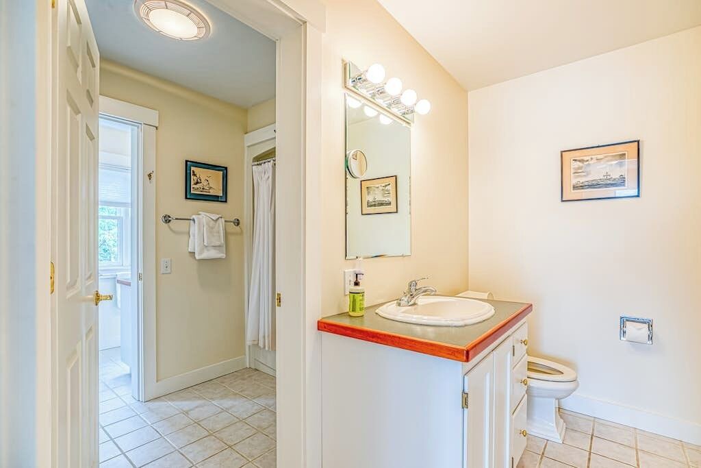 Photo of Bathroom in Seal Cove
