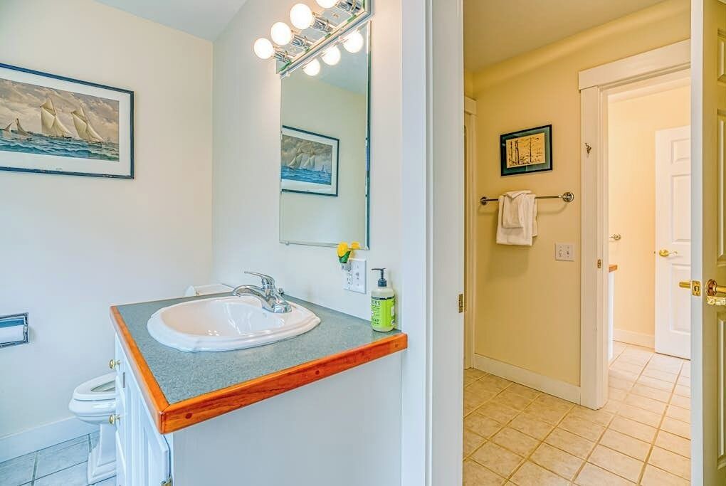 Photo of Bathroom in Seal Cove