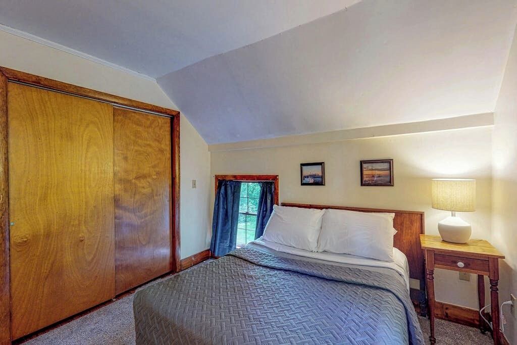 Photo of Bedroom in Castine