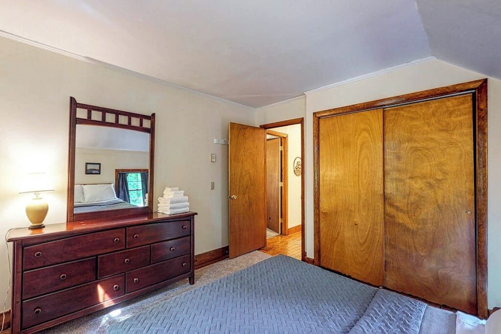 Photo of Bedroom in Castine
