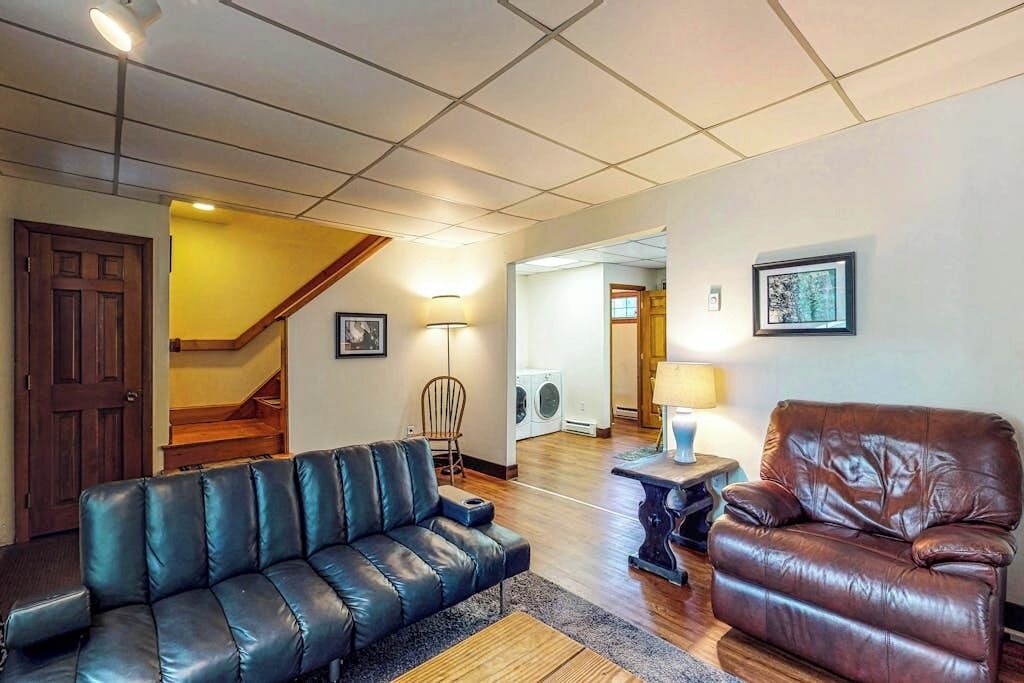 Photo of Livingroom in Castine