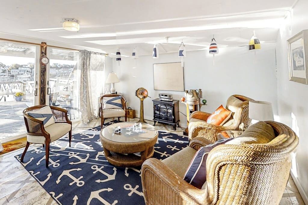 Photo of Livingroom in Boothbay Harbor