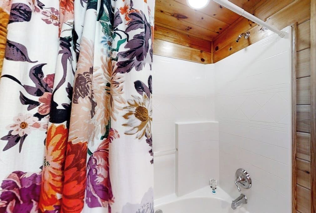 Photo of Bathroom in Boothbay Harbor
