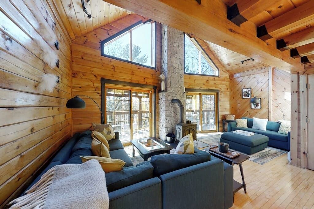 Photo of Livingroom in Boothbay Harbor